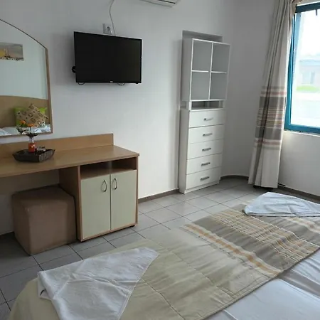 Alba Family Club Hotell 2*