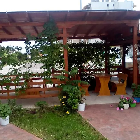 Alba Family Club 2* بريمورسكو