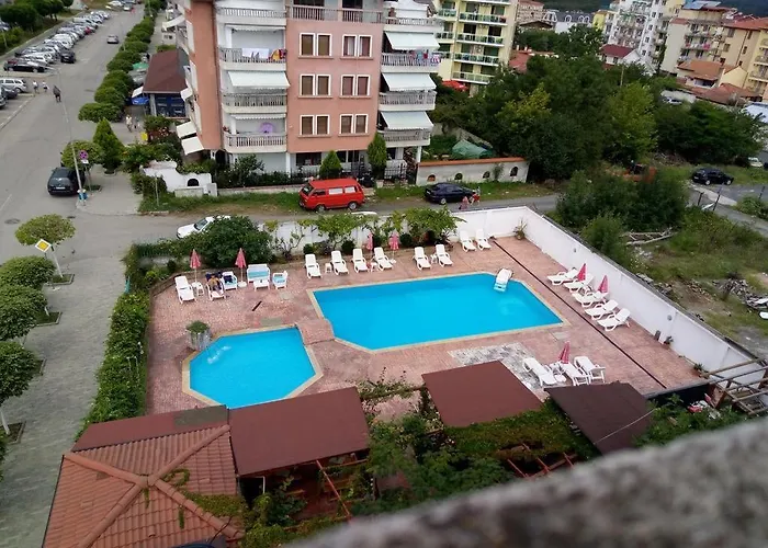 Alba Family Club Отель Приморско