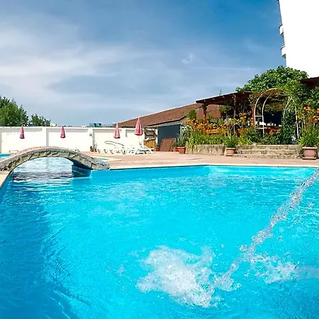 Alba Family Club Приморско