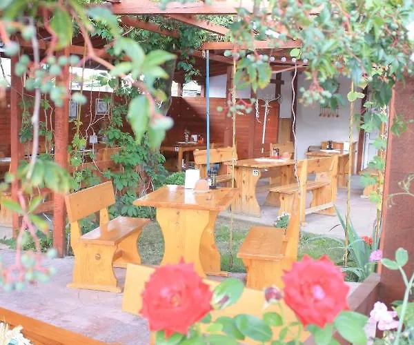 Alba Family Club Отель